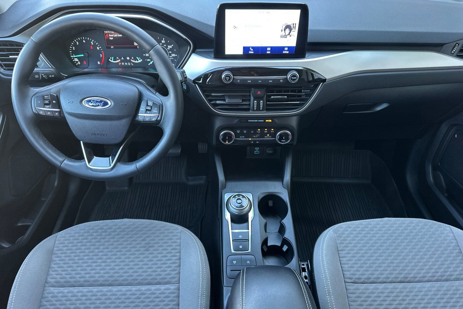 Certified 2022 Ford Escape SE w/ Convenience Package image 16