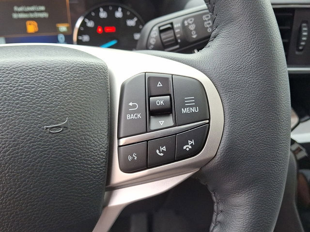 Certified 2023 Ford Explorer Limited w/ Limited Technology Package AWD/4WD image 18