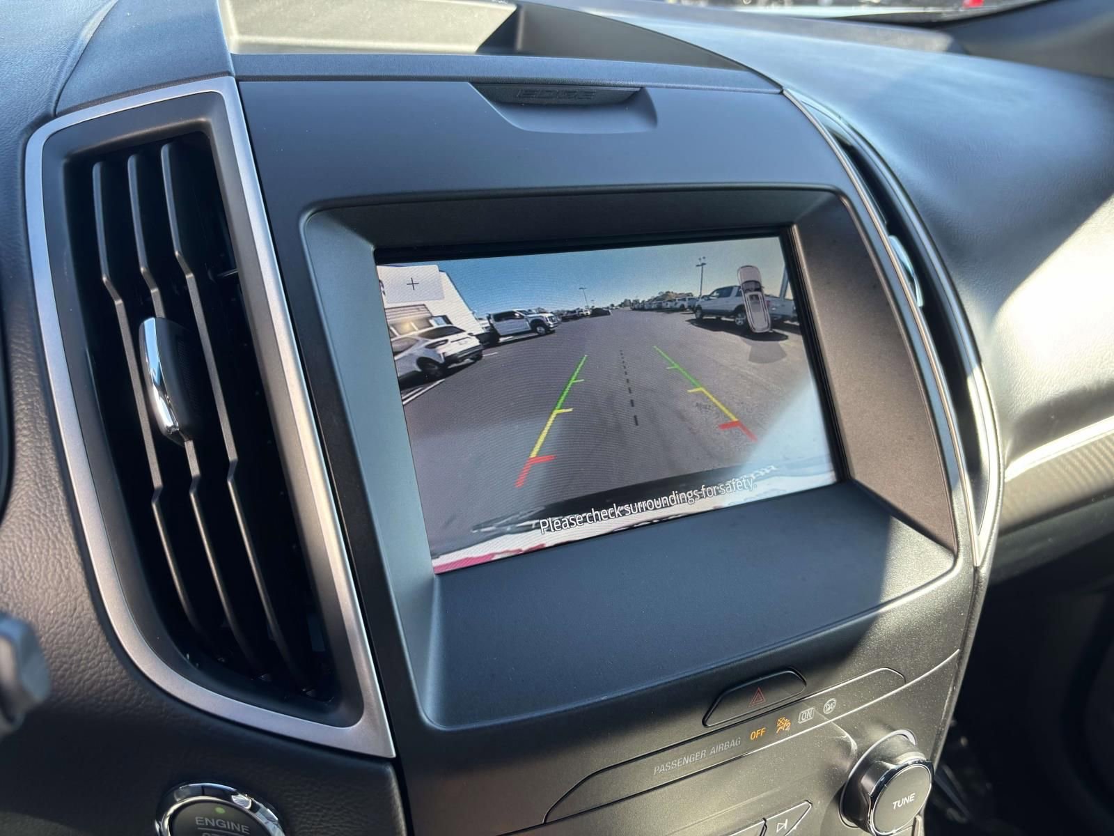 Certified 2020 Ford Edge ST-Line w/ Cold Weather Package image 22