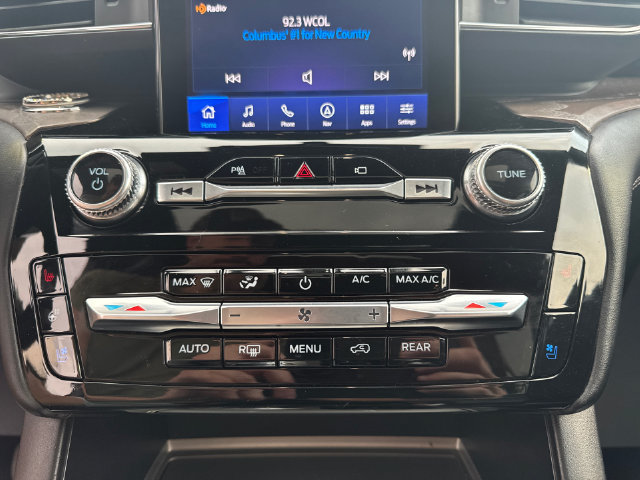 Certified 2023 Ford Explorer Platinum w/ Technology Package AWD/4WD image 23