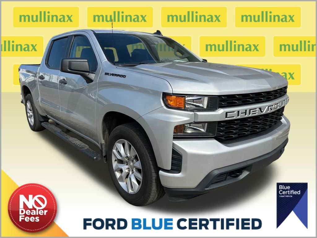 Used 2022 Chevrolet Silverado 1500 Custom w/ LPO, Dark Essentials Package image 1
