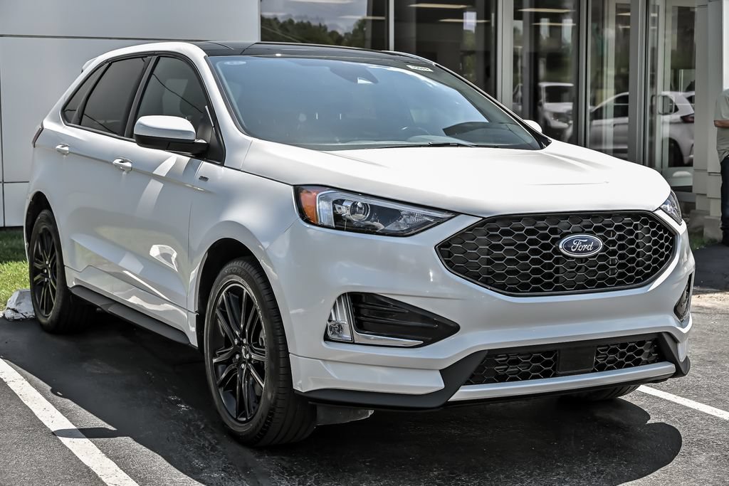 Certified 2023 Ford Edge ST-Line AWD/4WD image 12