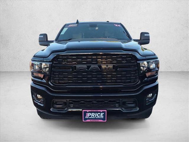 Used 2024 RAM 2500 Big Horn AWD/4WD image 2