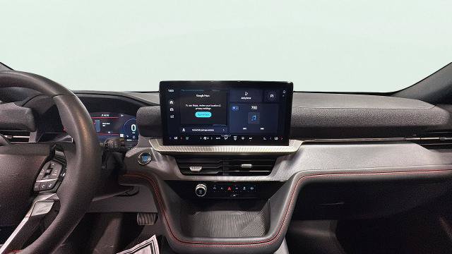 Certified 2025 Ford Explorer ST-Line AWD/4WD image 37