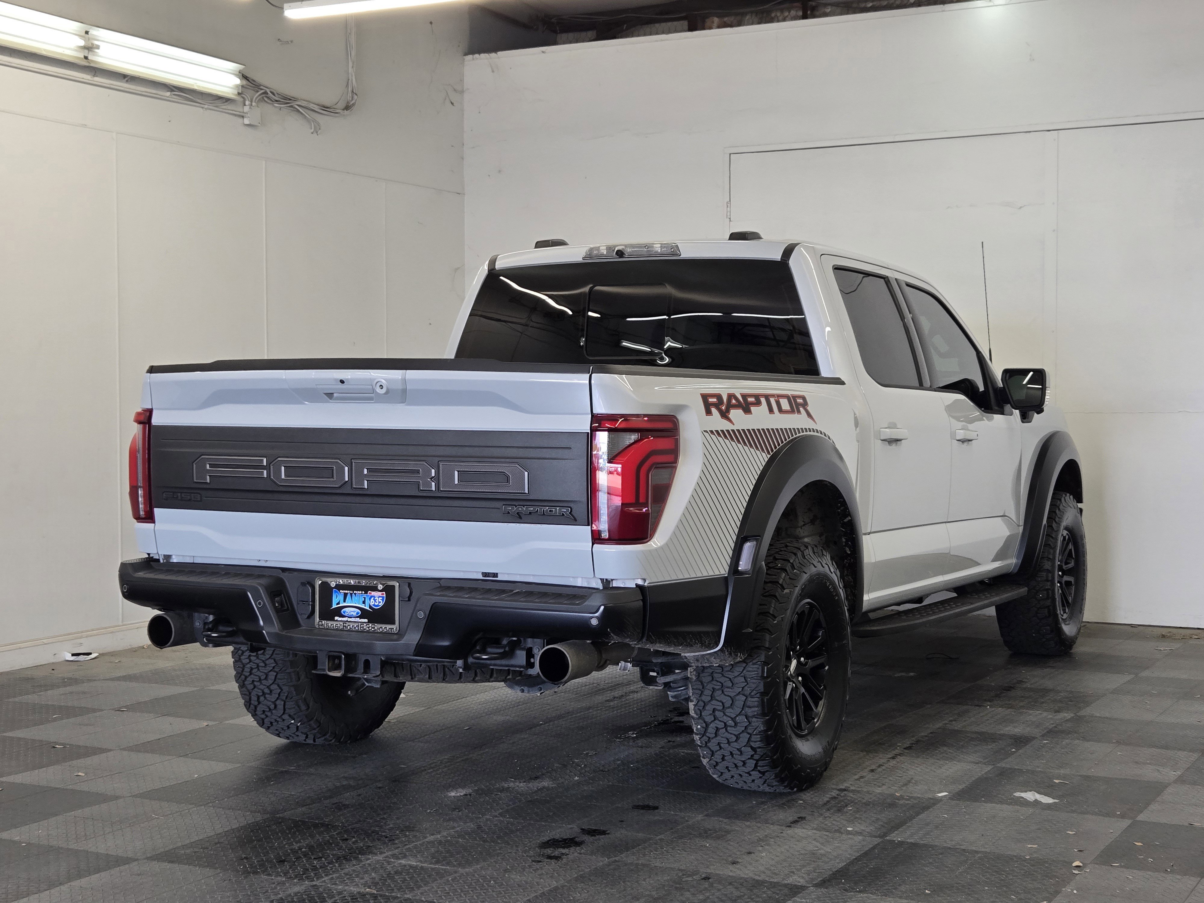 Certified 2025 Ford F150 Raptor AWD/4WD image 4