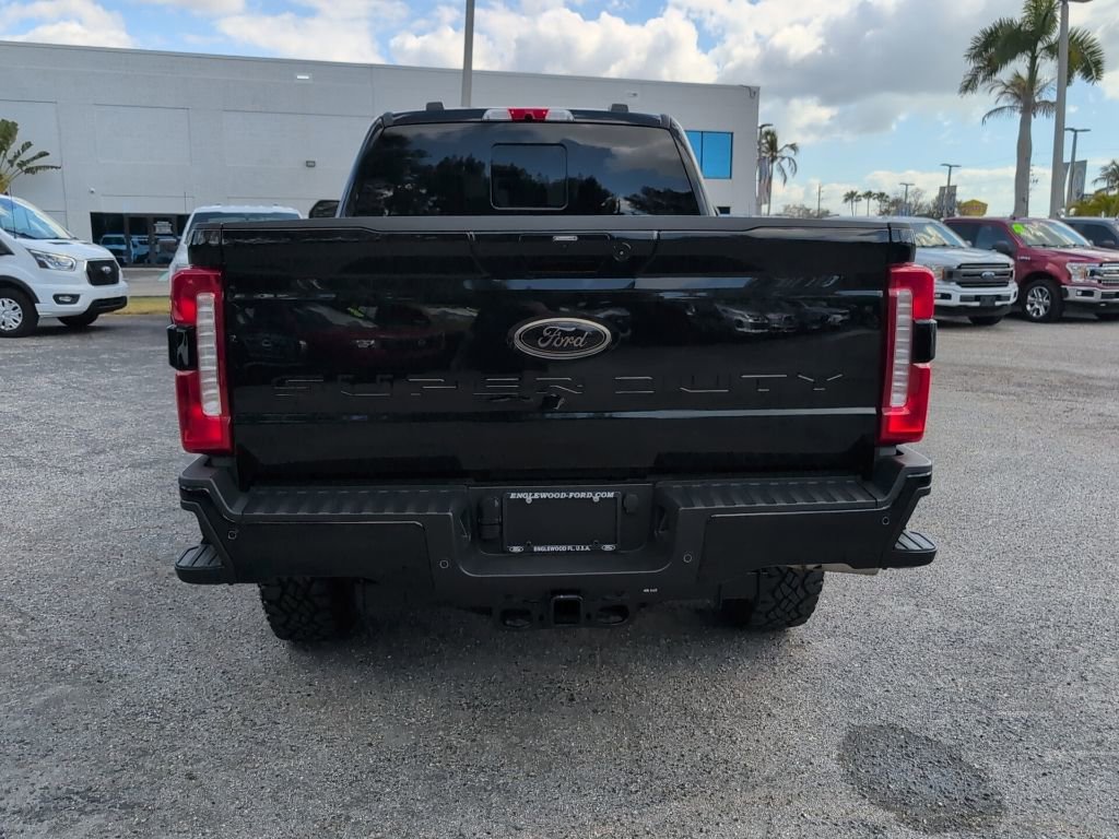 Certified 2025 Ford F250 Lariat w/ Lariat Ultimate Package image 4