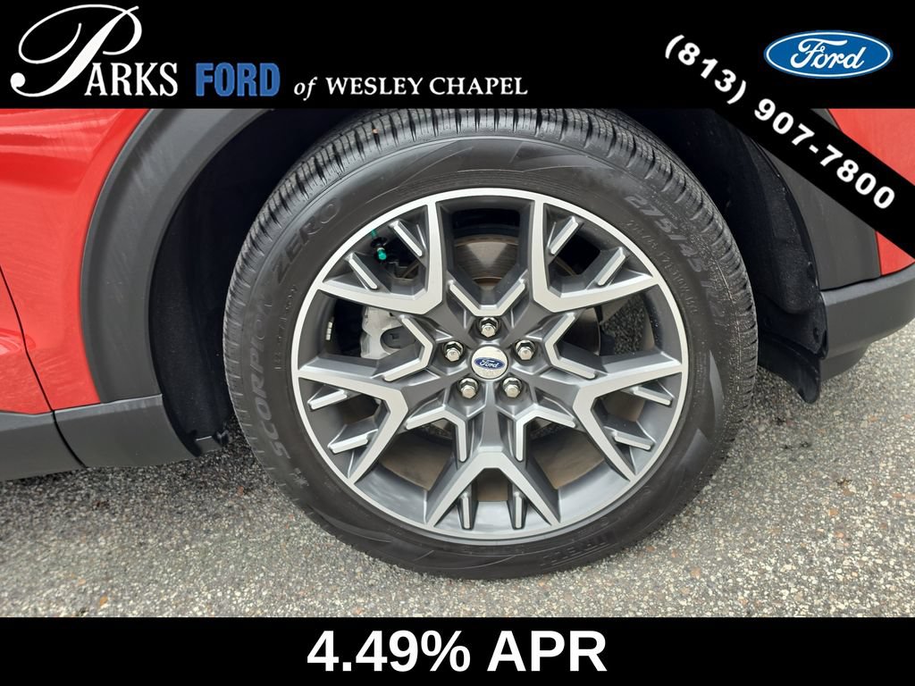 Certified 2025 Ford Explorer Platinum w/ Ultimate Package RWD image 33