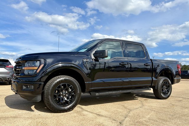 Certified 2025 Ford F150 XLT w/ Equipment Group 301A Standard AWD/4WD image 2
