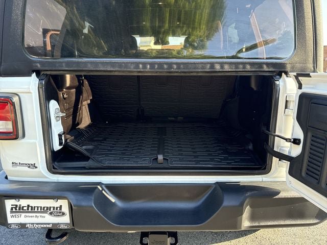 Used 2024 Jeep Wrangler Unlimited Sport AWD/4WD image 22