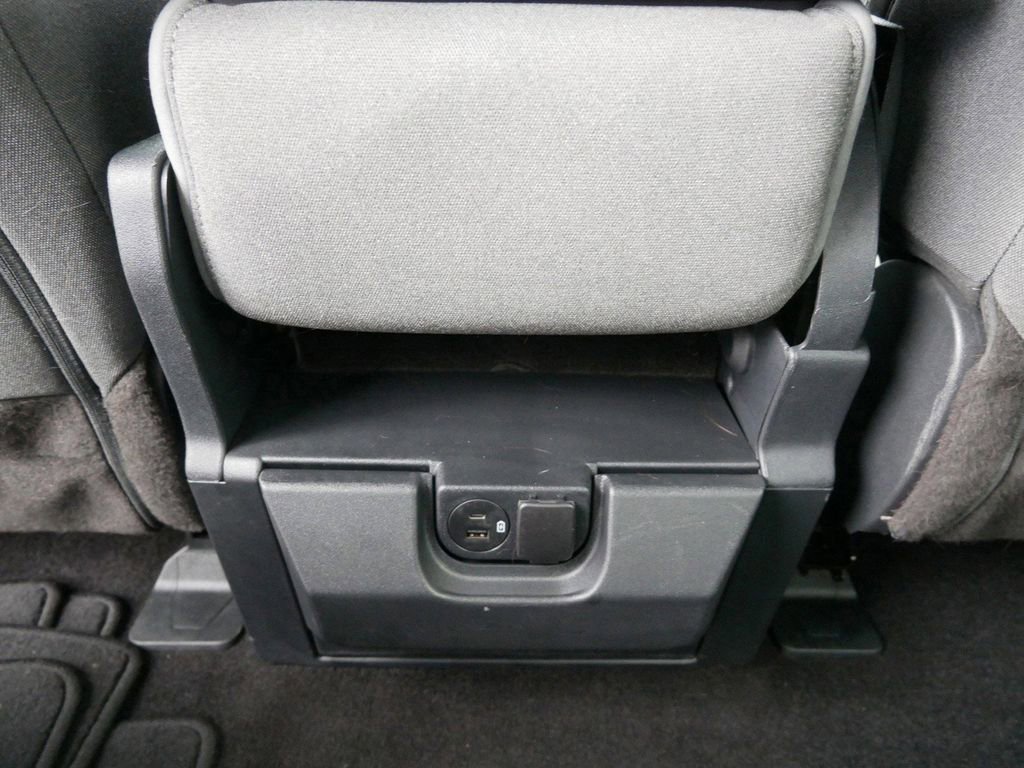 Certified 2022 Ford F150 XLT w/ Equipment Group 302A High image 14