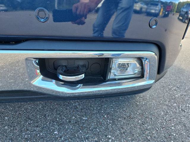 Used 2021 Chevrolet Silverado 1500 High Country w/ Safety Package II AWD/4WD image 23