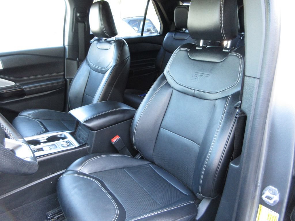 Certified 2023 Ford Explorer ST w/ Equipment Group 401A AWD/4WD image 11