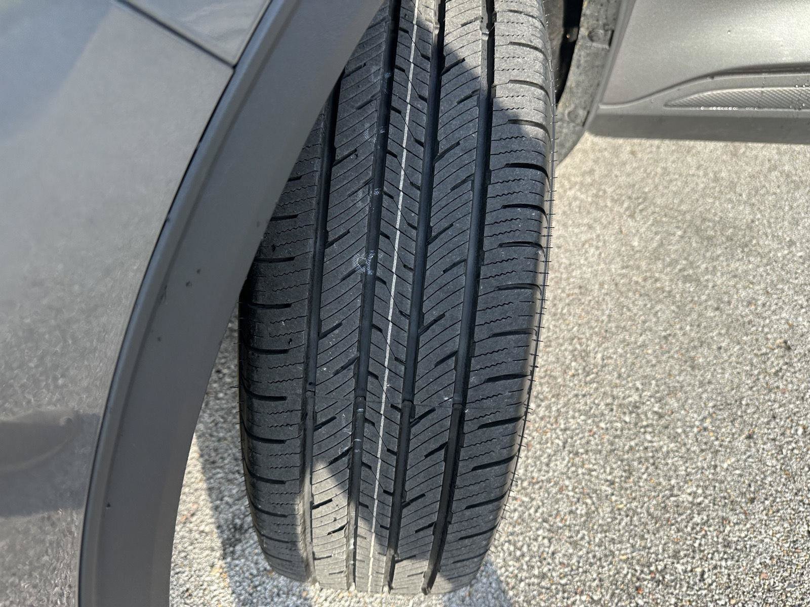 Certified 2025 Ford Escape ST-Line Select AWD/4WD image 11