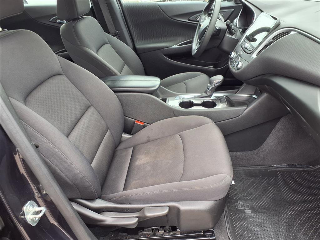 Used 2023 Chevrolet Malibu LT image 27
