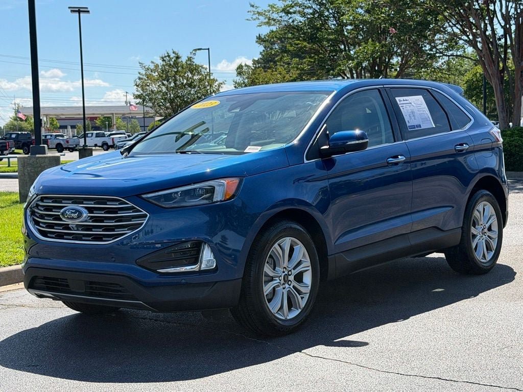 Certified 2023 Ford Edge Titanium w/ Equipment Group 301A AWD/4WD image 4