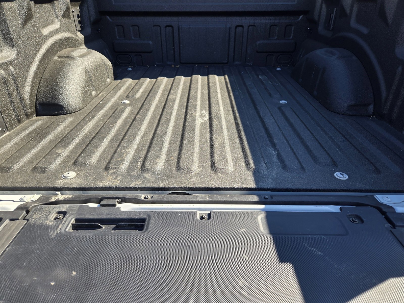 Certified 2024 Ford F150 Lariat w/ Bed Utility Package image 32