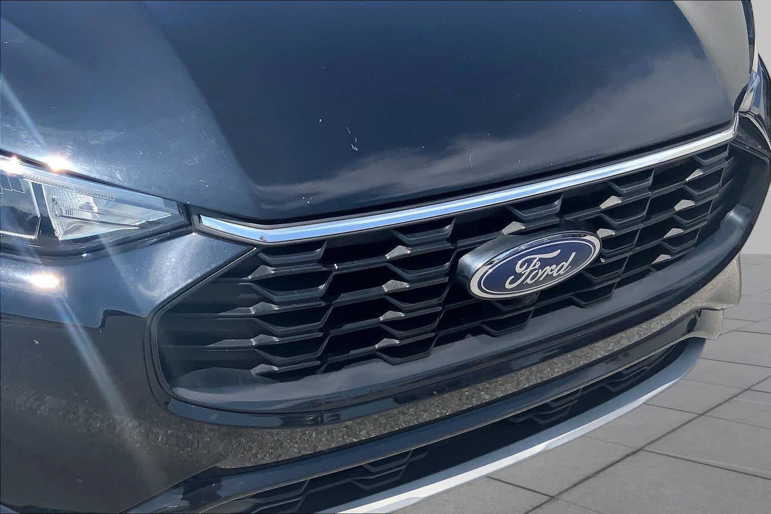 Certified 2023 Ford Escape ST-Line Select w/ Tech Pack #2 AWD/4WD image 30
