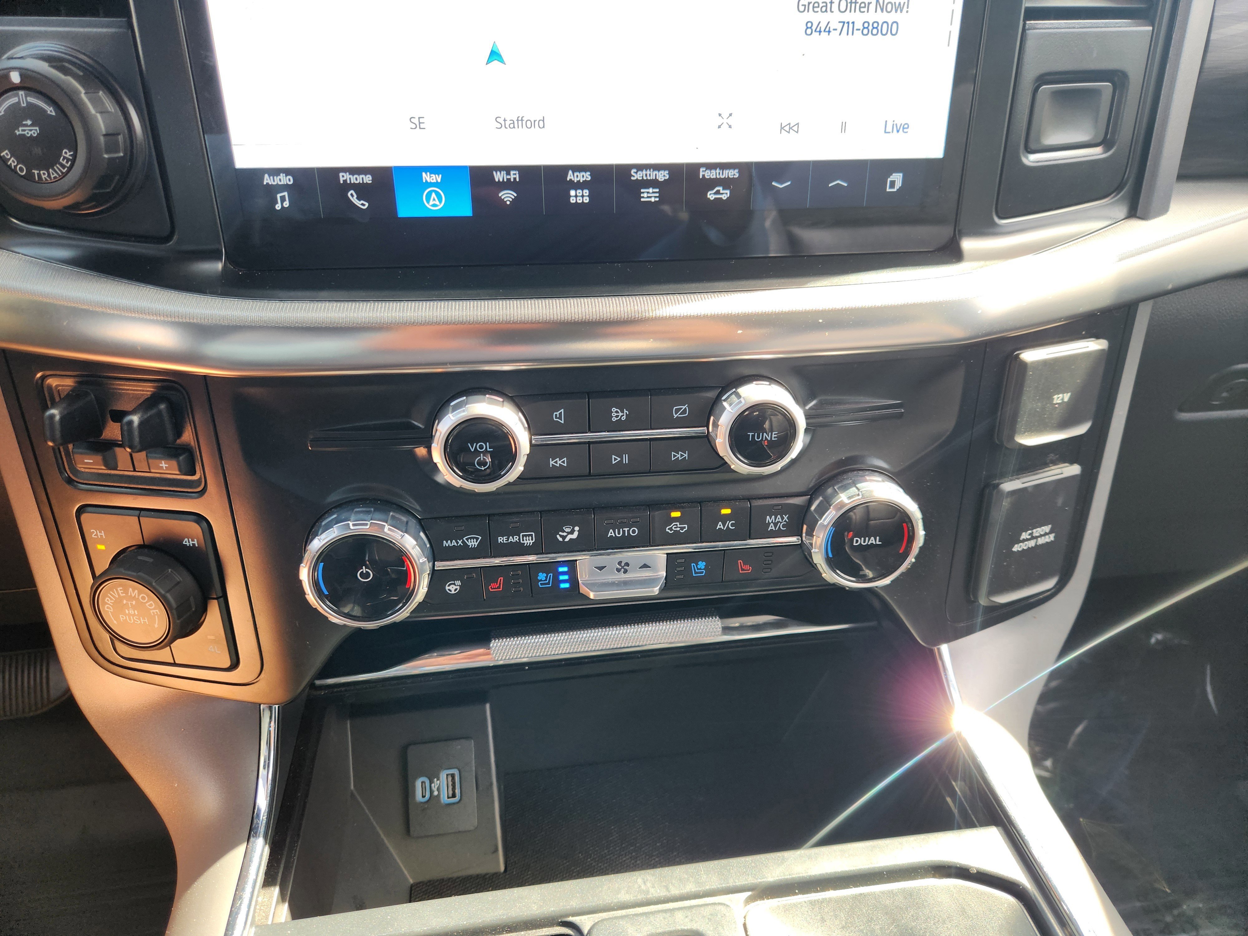 Certified 2024 Ford F150 Lariat w/ FX4 Off-Road Package image 14