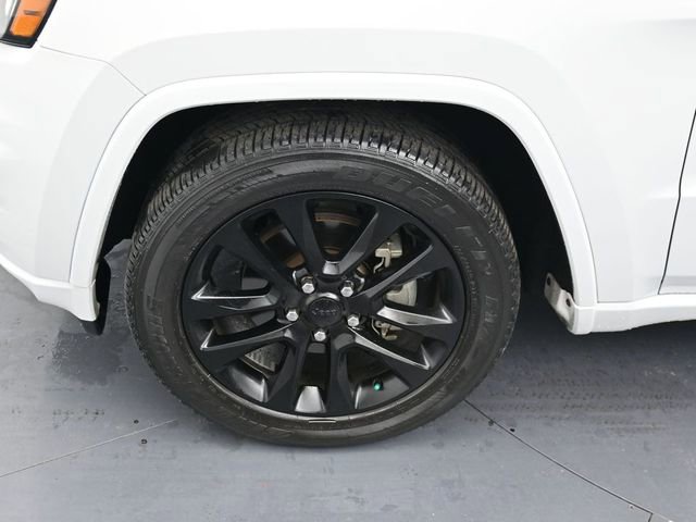 Used 2020 Jeep Grand Cherokee Altitude image 9