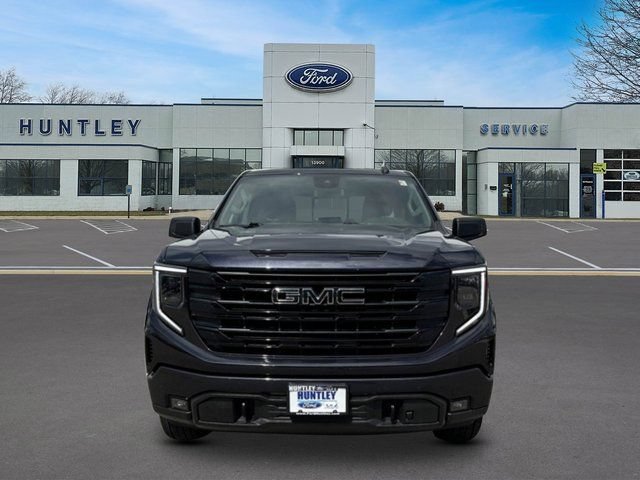 Used 2024 GMC Sierra 1500 Elevation w/ Preferred Package AWD/4WD image 2