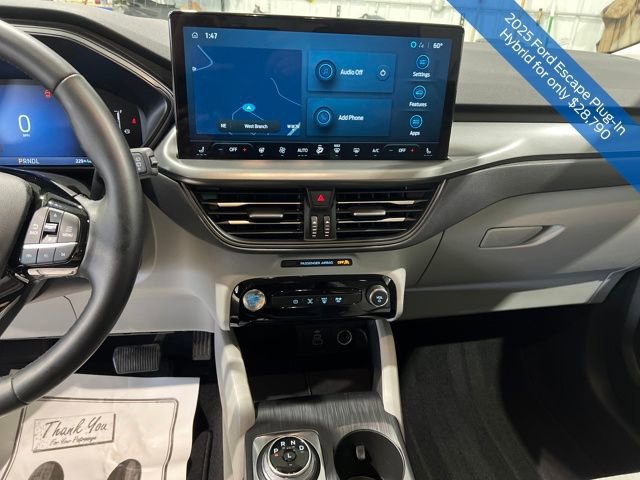 Certified 2025 Ford Escape SE w/ Class II Trailer Tow Package image 16