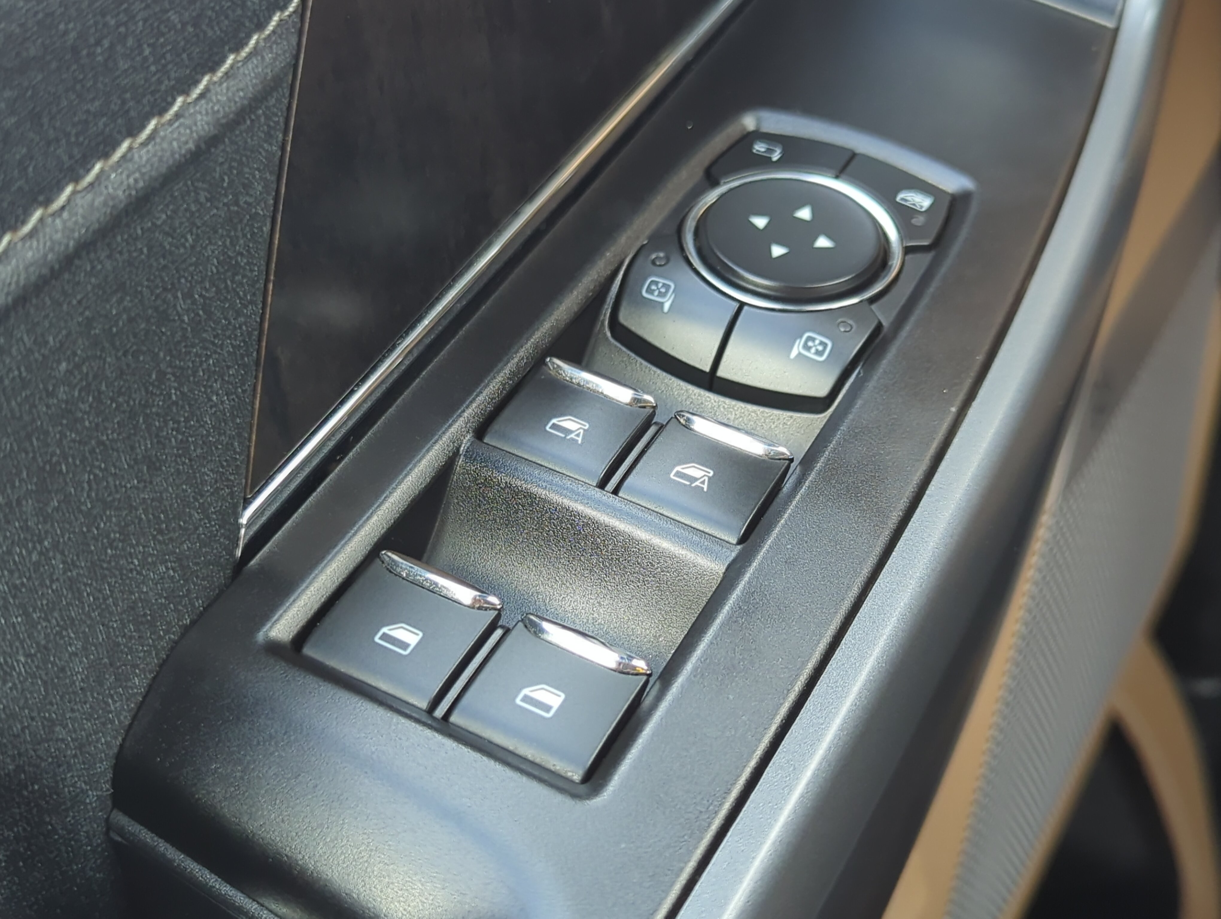 Certified 2022 Ford F150 Lariat w/ Equipment Group 502A High AWD/4WD image 22
