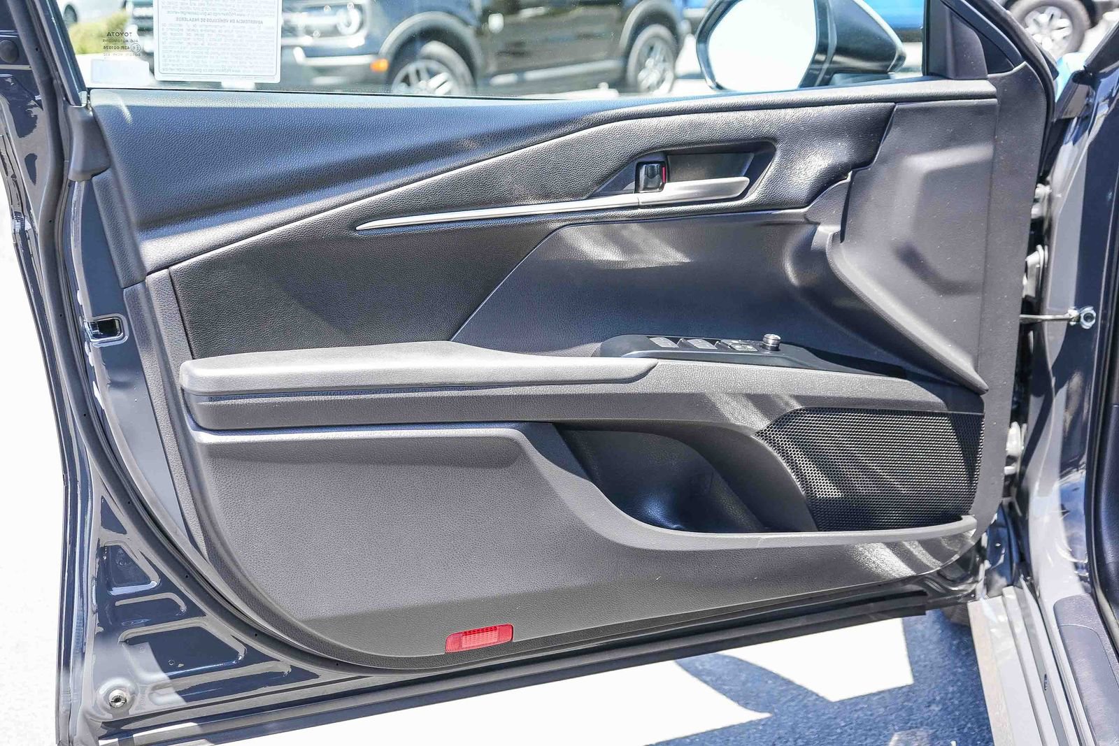 Used 2025 Toyota Camry LE FWD image 23