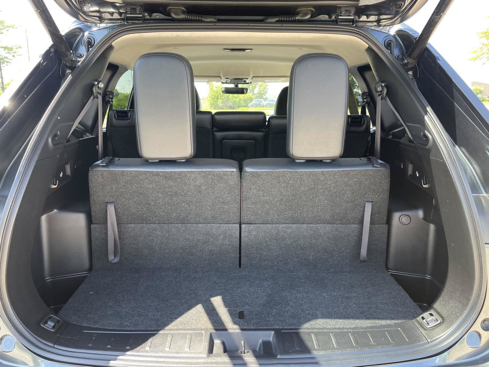 Used 2025 Mitsubishi Outlander SE FWD image 37