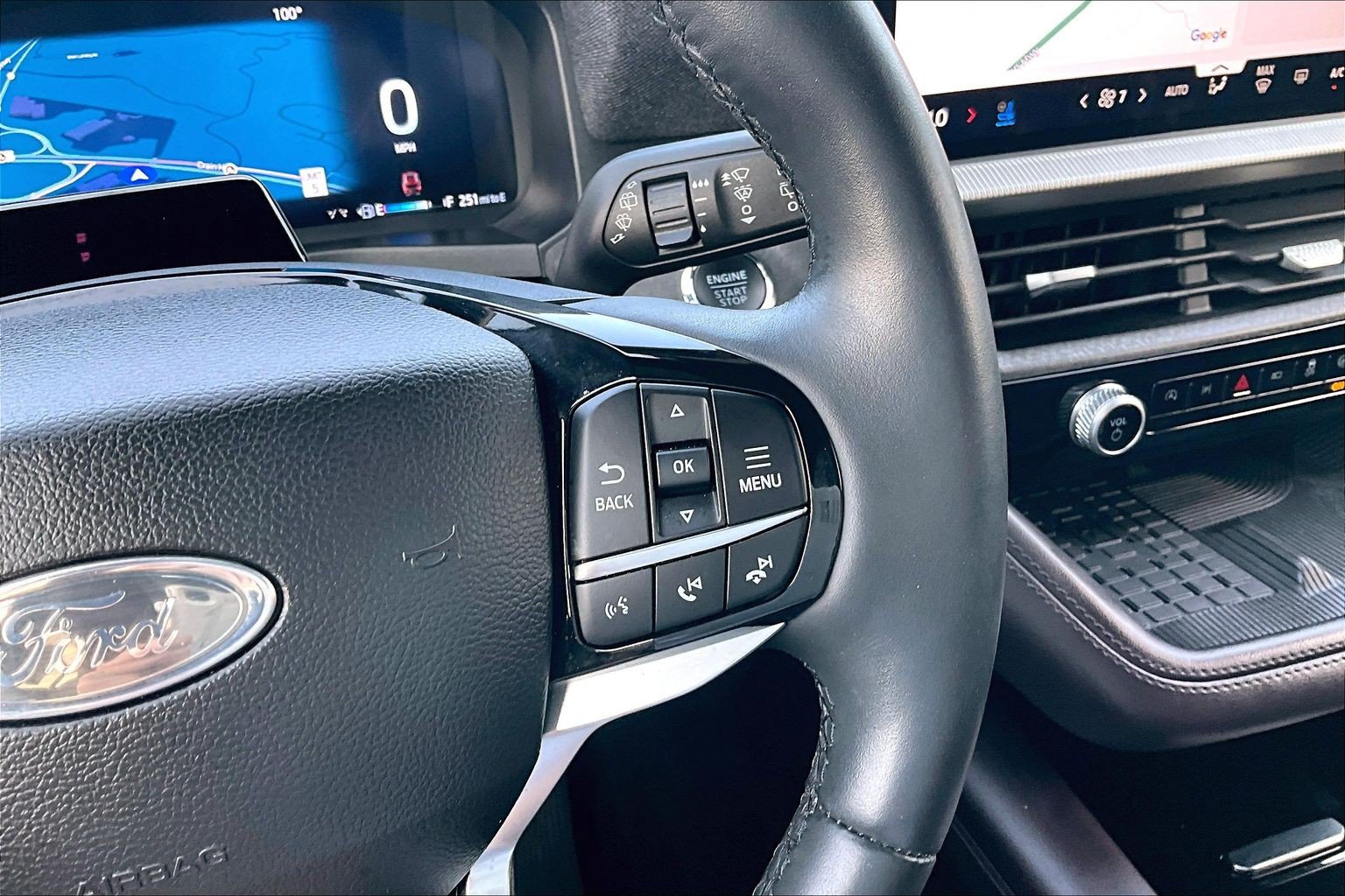 Certified 2025 Ford Explorer Platinum w/ Ultimate Package AWD/4WD image 19