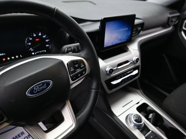 Certified 2023 Ford Explorer XLT image 23