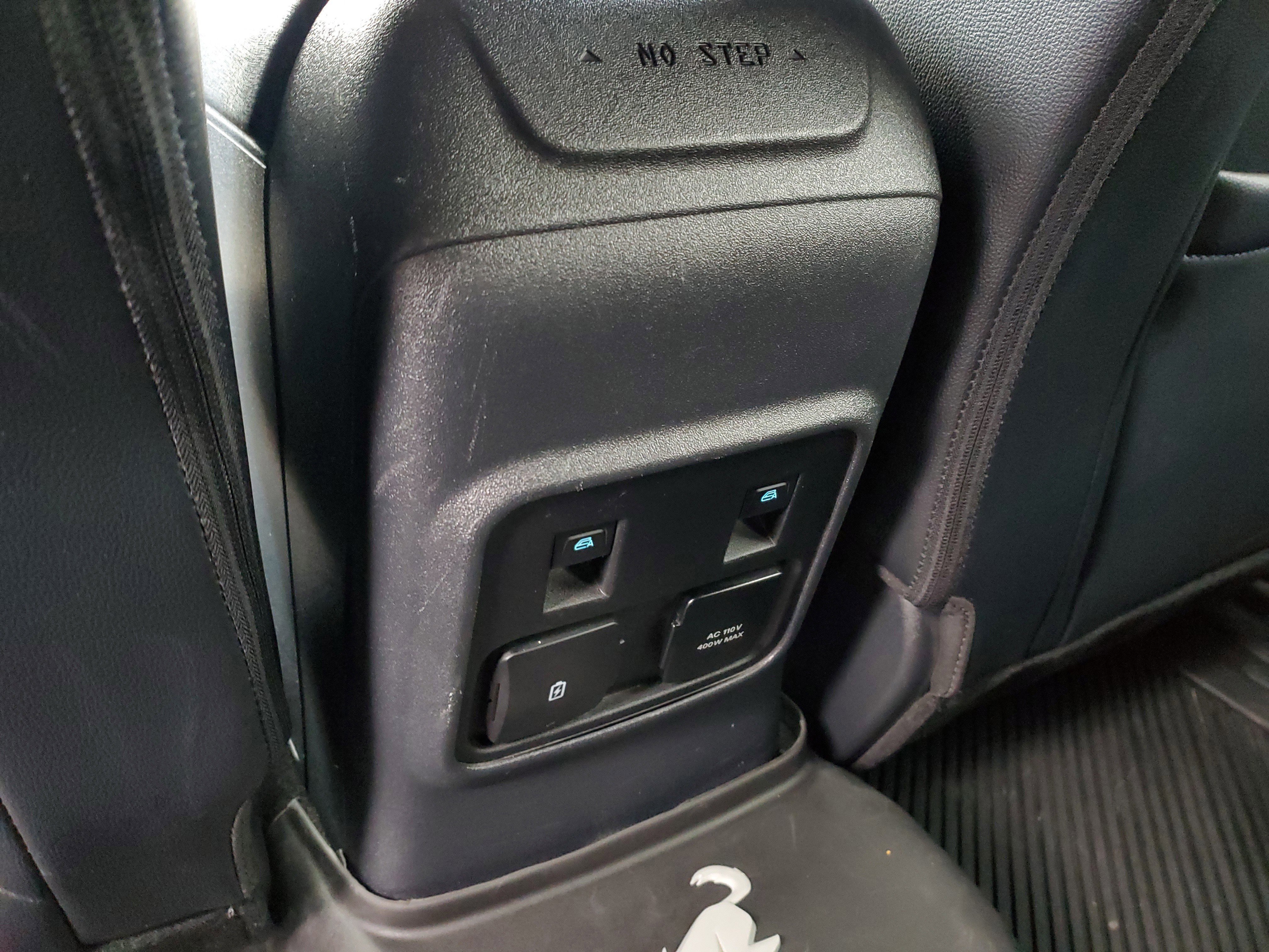 Certified 2023 Ford Bronco Wildtrak image 10