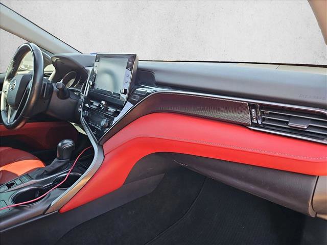 Used 2021 Toyota Camry XSE image 13