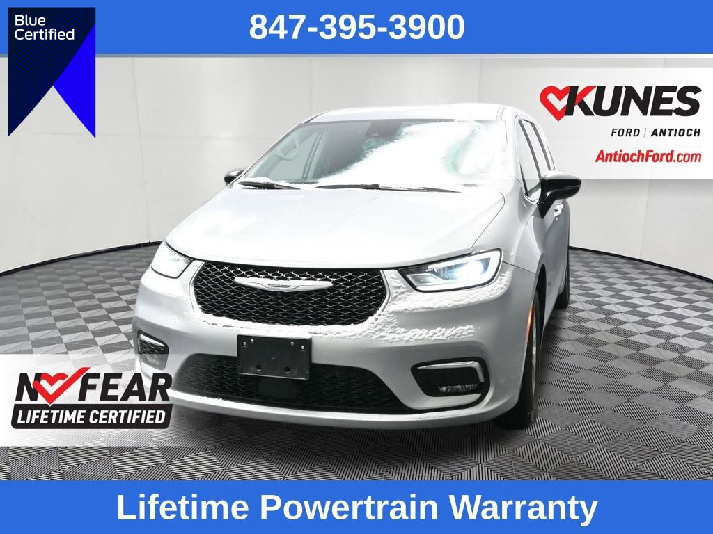 Used 2024 Chrysler Pacifica Touring-L