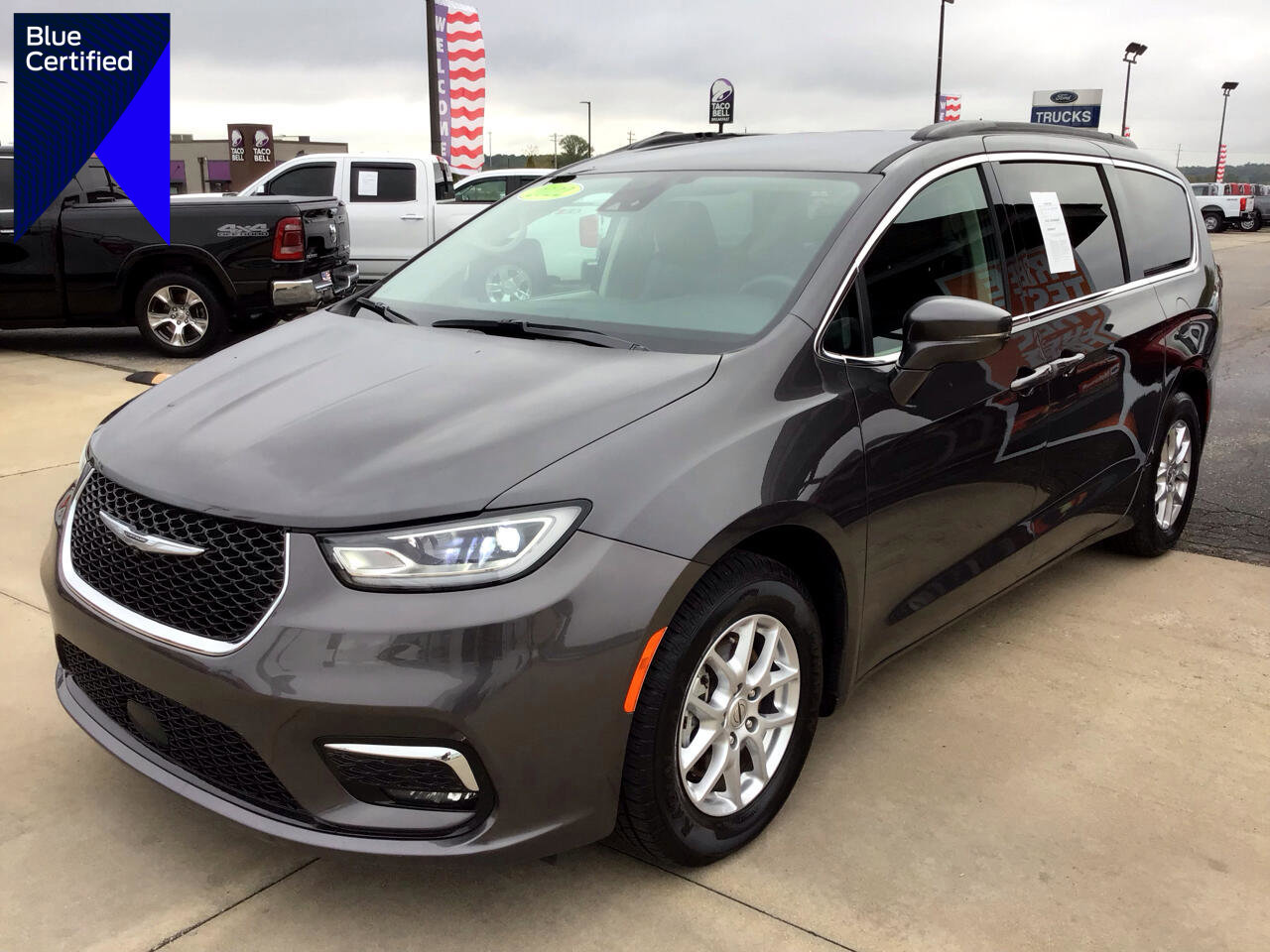 Used 2022 Chrysler Pacifica Touring-L