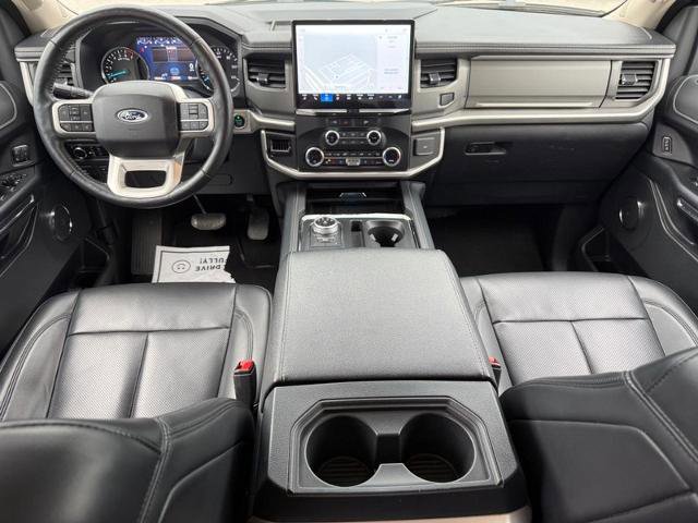 Certified 2024 Ford Expedition XLT RWD image 12