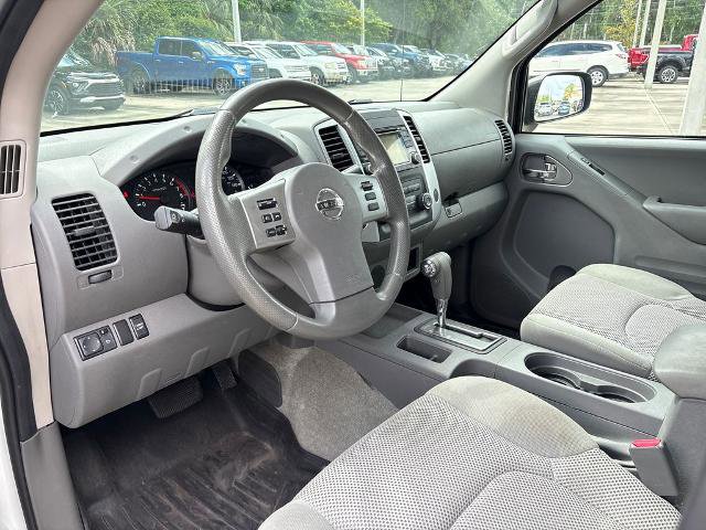 Used 2017 Nissan Frontier SV RWD image 6