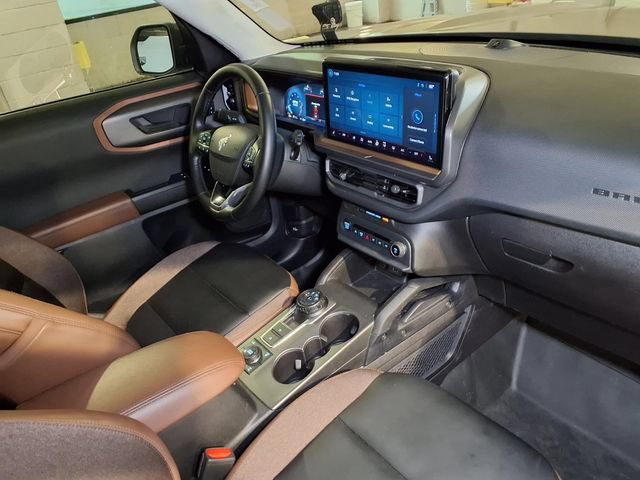 Certified 2025 Ford Bronco Sport Outer Banks w/ Sasquatch Outer Banks Package AWD/4WD image 31