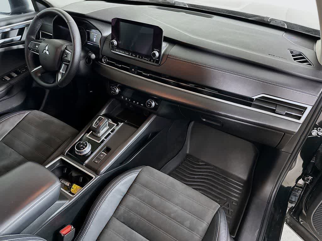 Used 2023 Mitsubishi Outlander SE FWD image 32