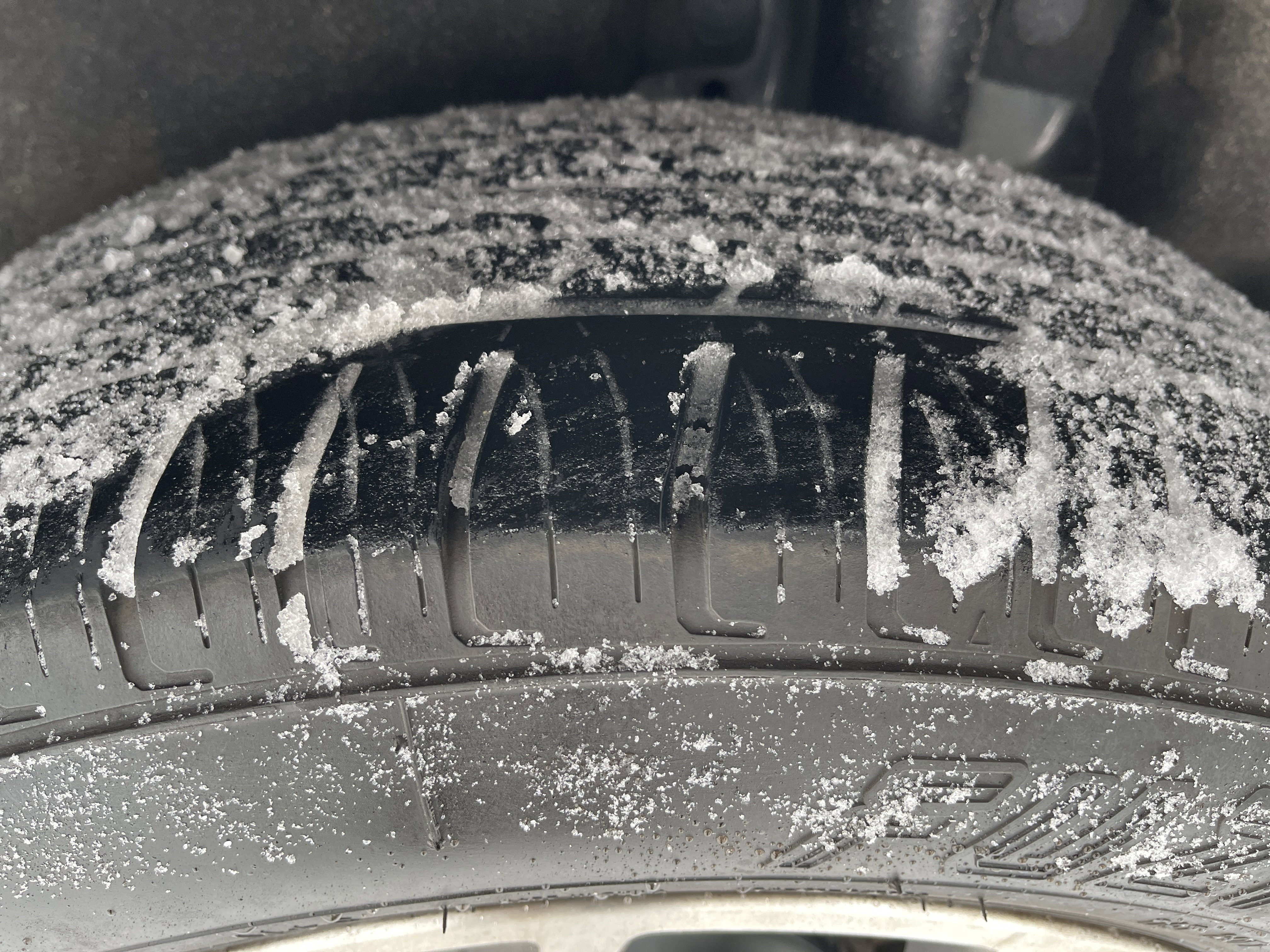 Certified 2020 Ford Escape SEL image 24