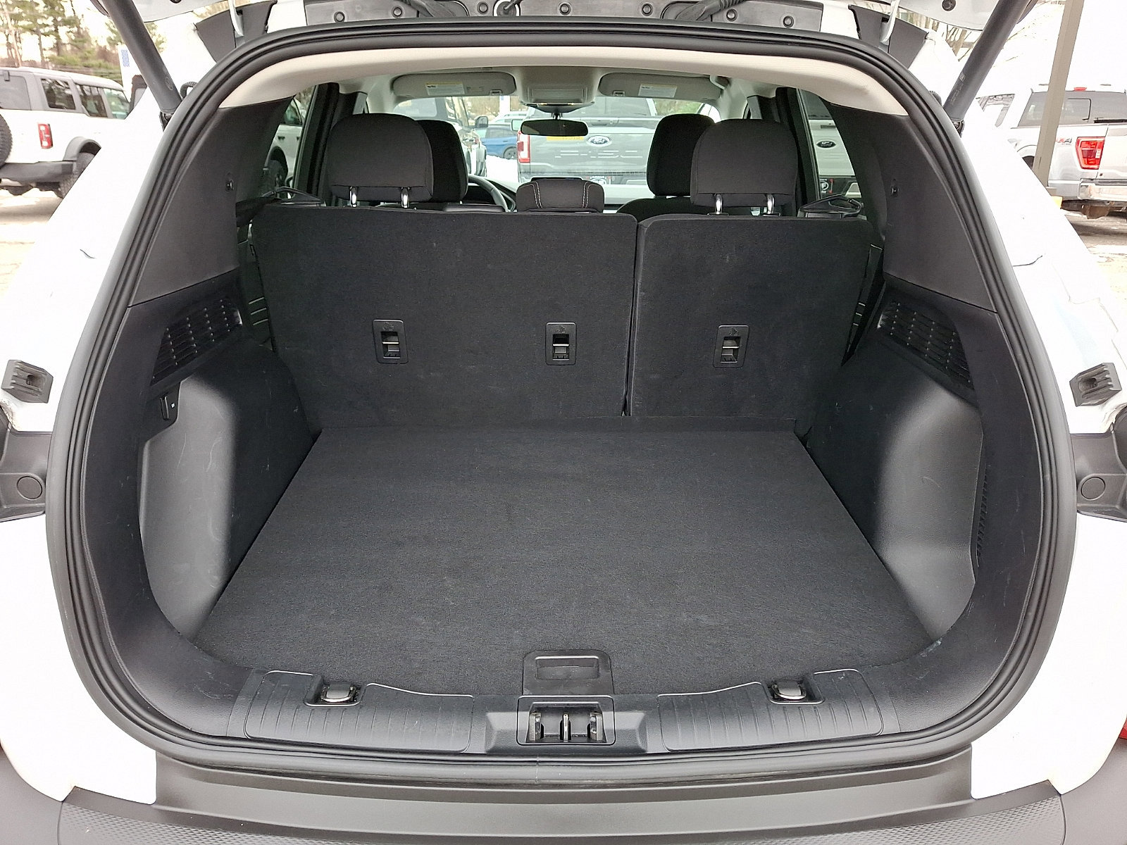 Certified 2023 Ford Escape Active AWD/4WD image 31