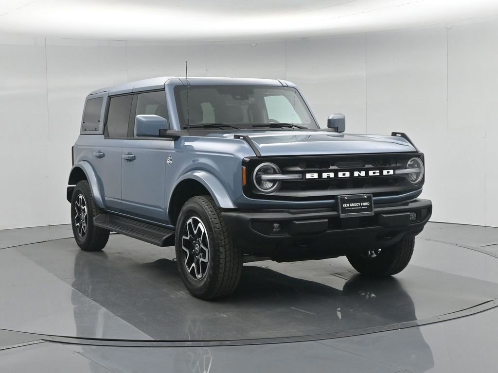 Certified 2025 Ford Bronco Outer Banks image 8