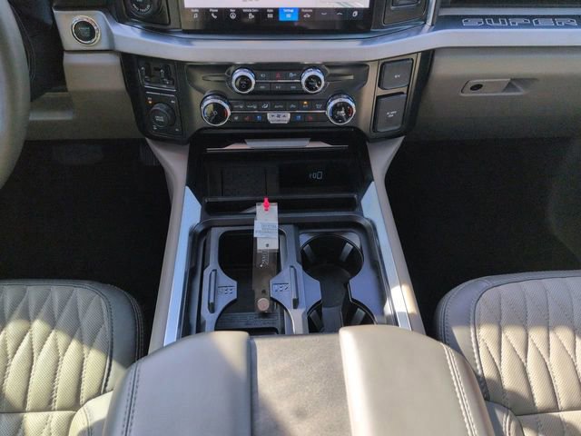 Certified 2025 Ford F250 Platinum w/ Platinum Plus Package image 20