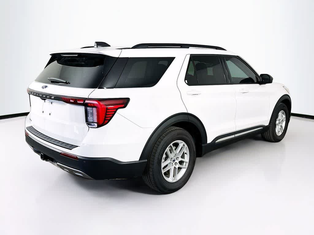 Certified 2025 Ford Explorer Active w/ Active Comfort Package RWD image 24