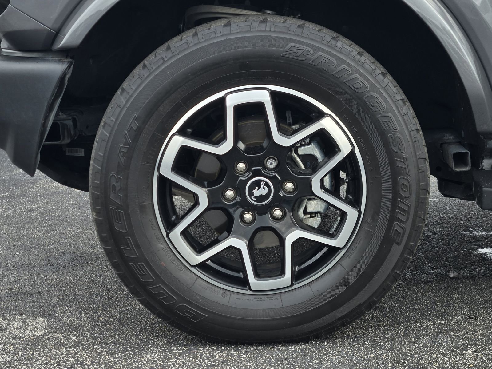 Certified 2024 Ford Bronco Outer Banks AWD/4WD image 9