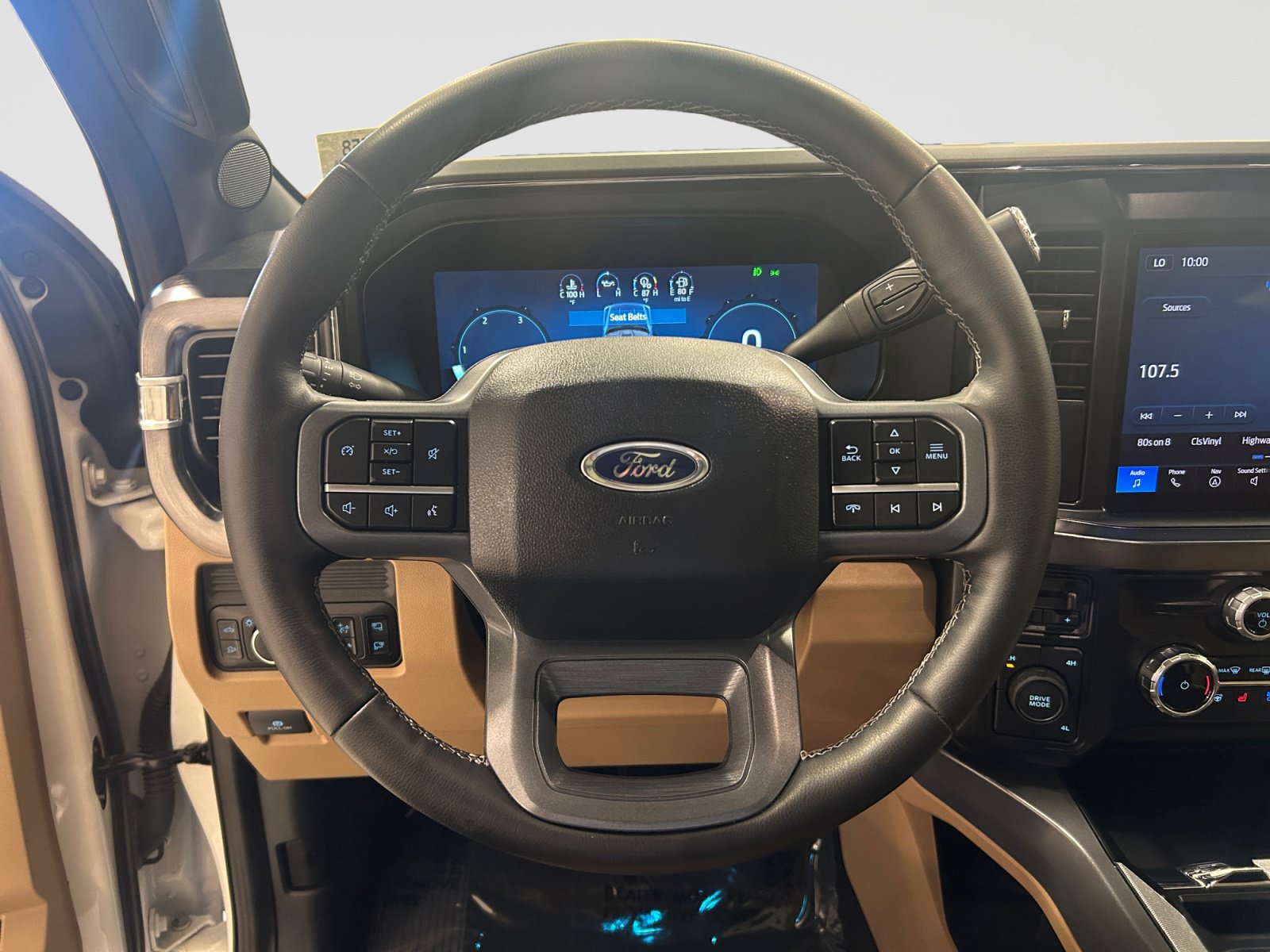 Certified 2025 Ford F350 Lariat w/ Camper Package AWD/4WD image 13