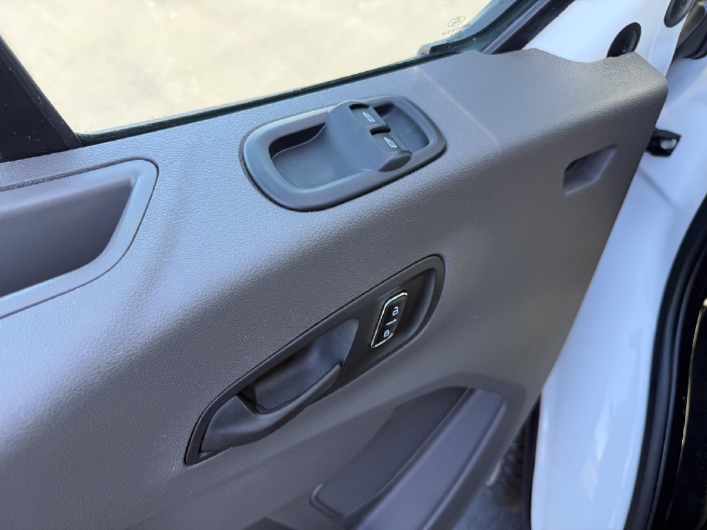 Certified 2025 Ford Transit 250 Low Roof w/ Exterior Upgrade Package RWD image 14