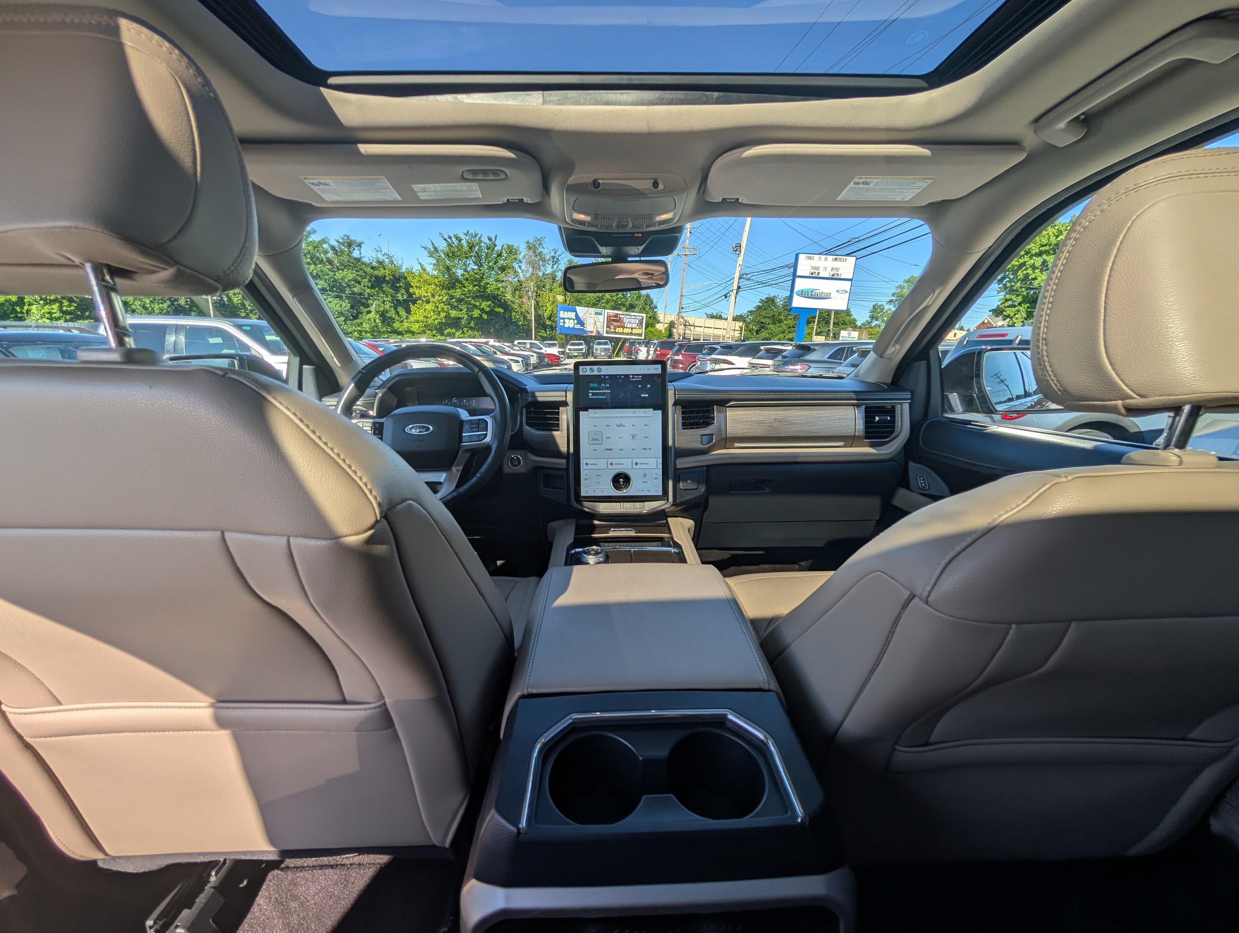 Certified 2022 Ford Expedition Limited AWD/4WD image 21