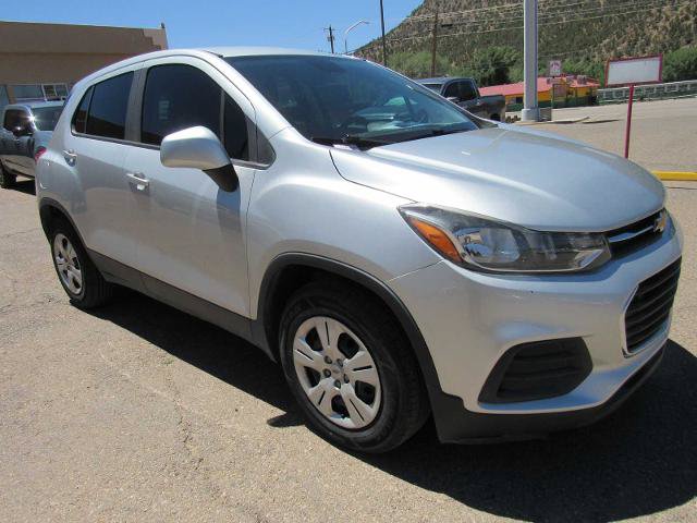 Used 2019 Chevrolet Trax LS FWD image 9