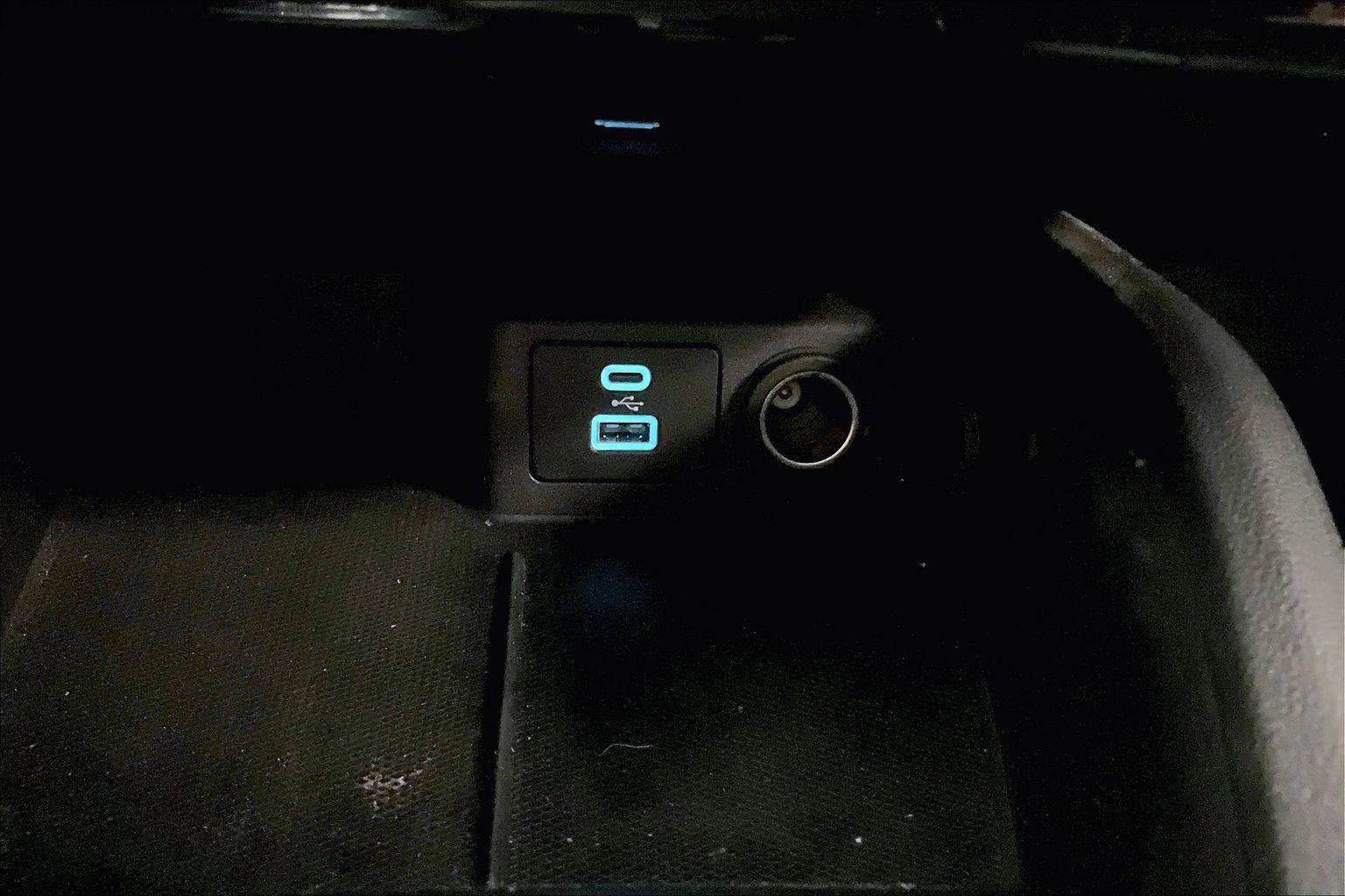 Certified 2022 Ford Escape SEL image 31