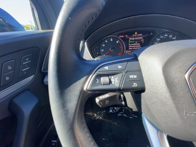 Used 2020 Audi Q5 2.0T Premium w/ Titanium Sport Package AWD/4WD image 18